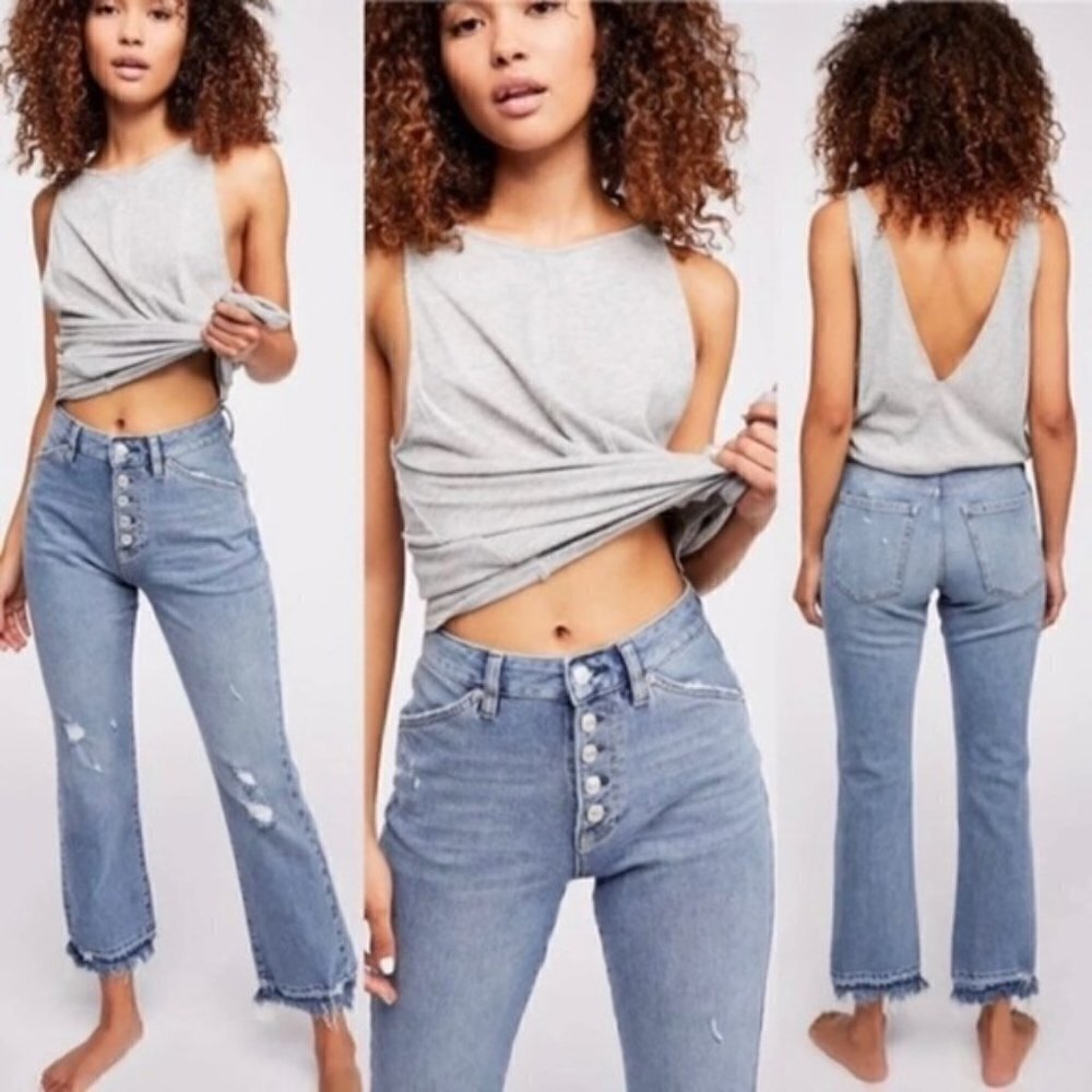 We the Free People Women's Blue Distressed Cropped Dylan Jeans Size 27